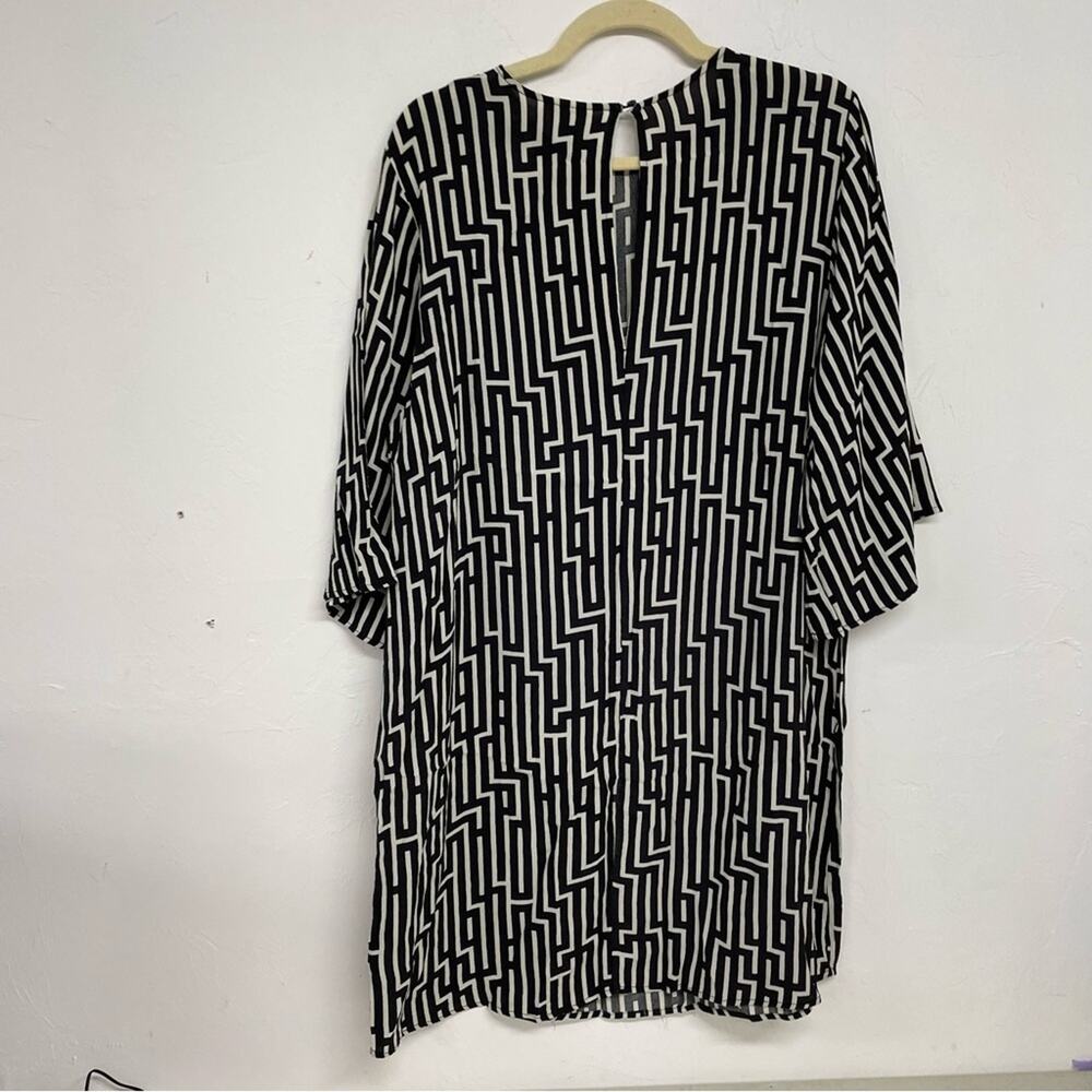 GP & J Baker X H&M Black & White Geometric Print Swing Mini Dress Womens 12 - Picture 3 of 9